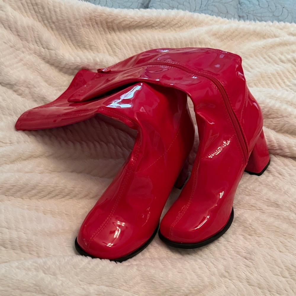 Ellie Shiny Red PVC Heeled Boots like new